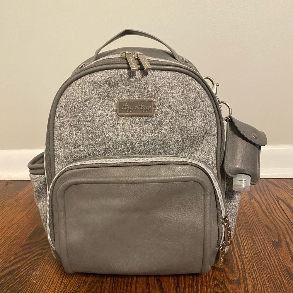 Itzy Ritzy Mini + with Hand Sanitizer